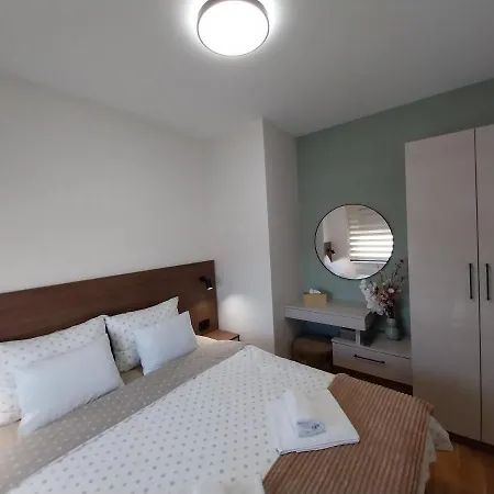Lider Lux Apartman Arandelovac Exterior photo